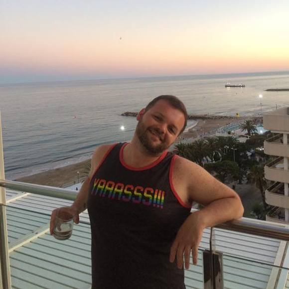 Meet your Posher, Alex - Picture 1 of 1